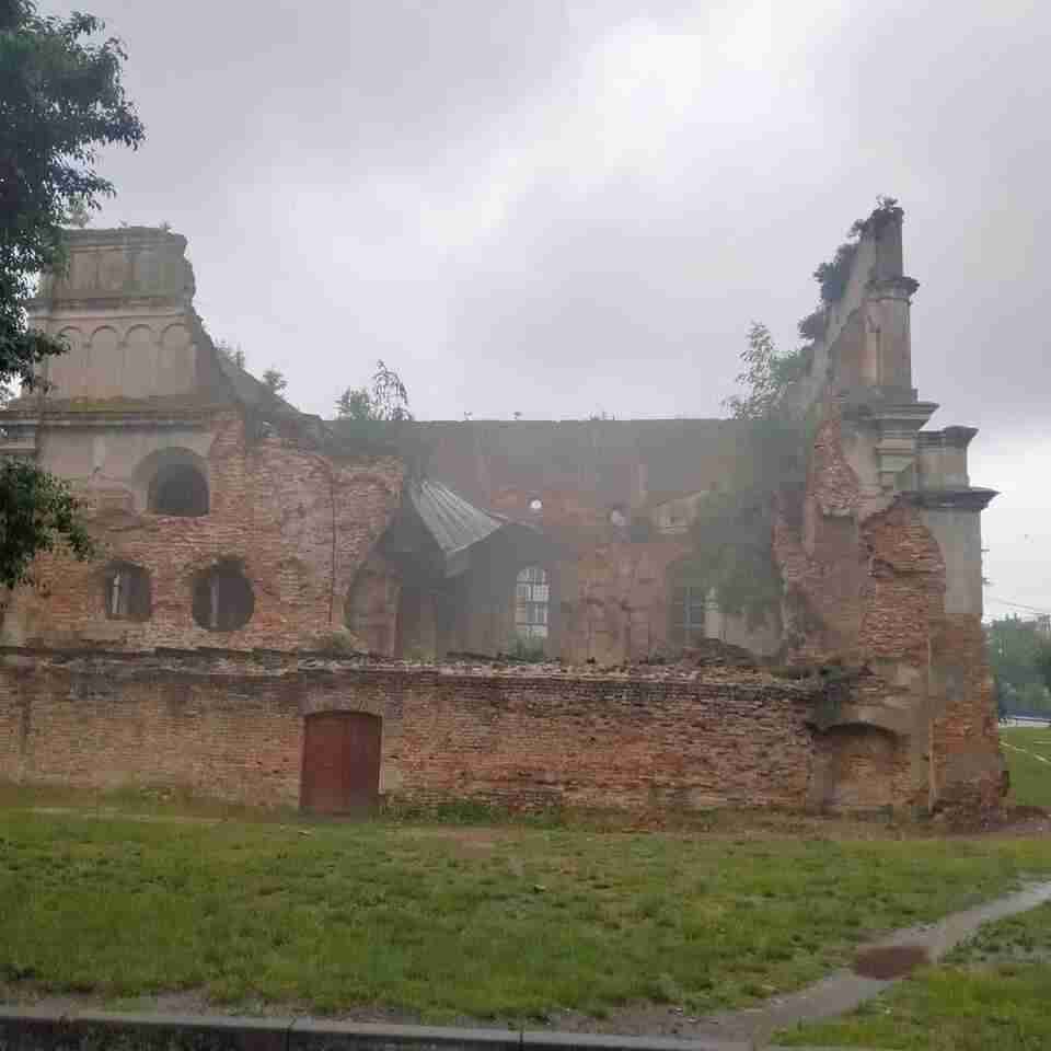На Львівщині обвалилося склепіння будівлі, що є пам’яткою національного значення (ФОТО)