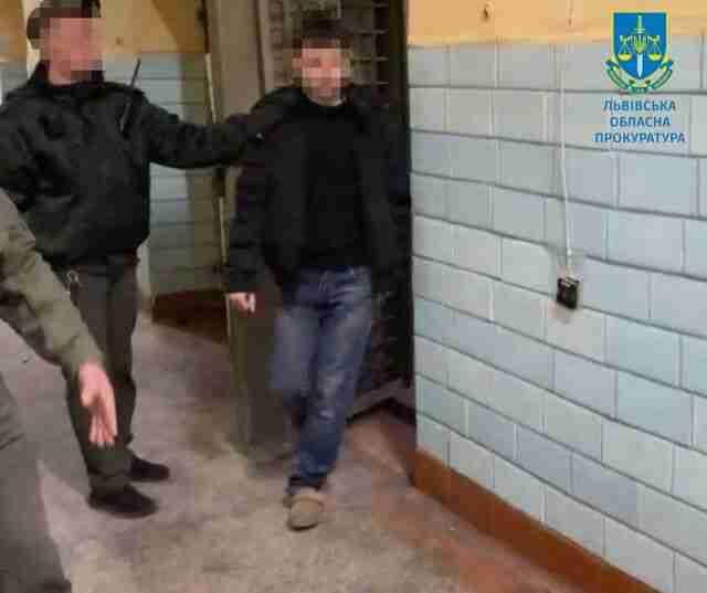 На Львівщині судять чоловіка, який заперечував збройну агресію та передава дані рф