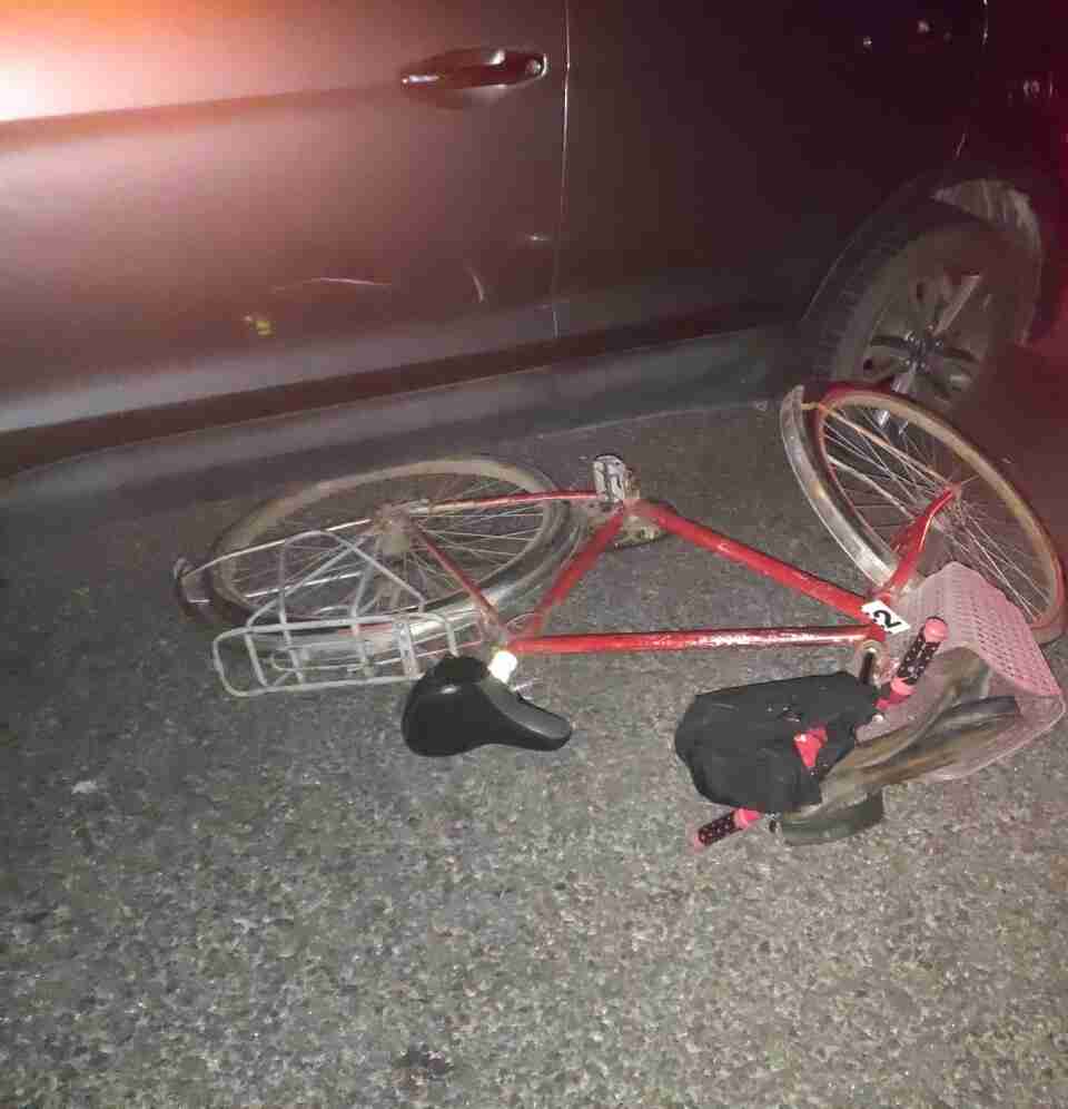 На Львівщині у нічній ДТП сильно постраждав велосипедист (ФОТО)
