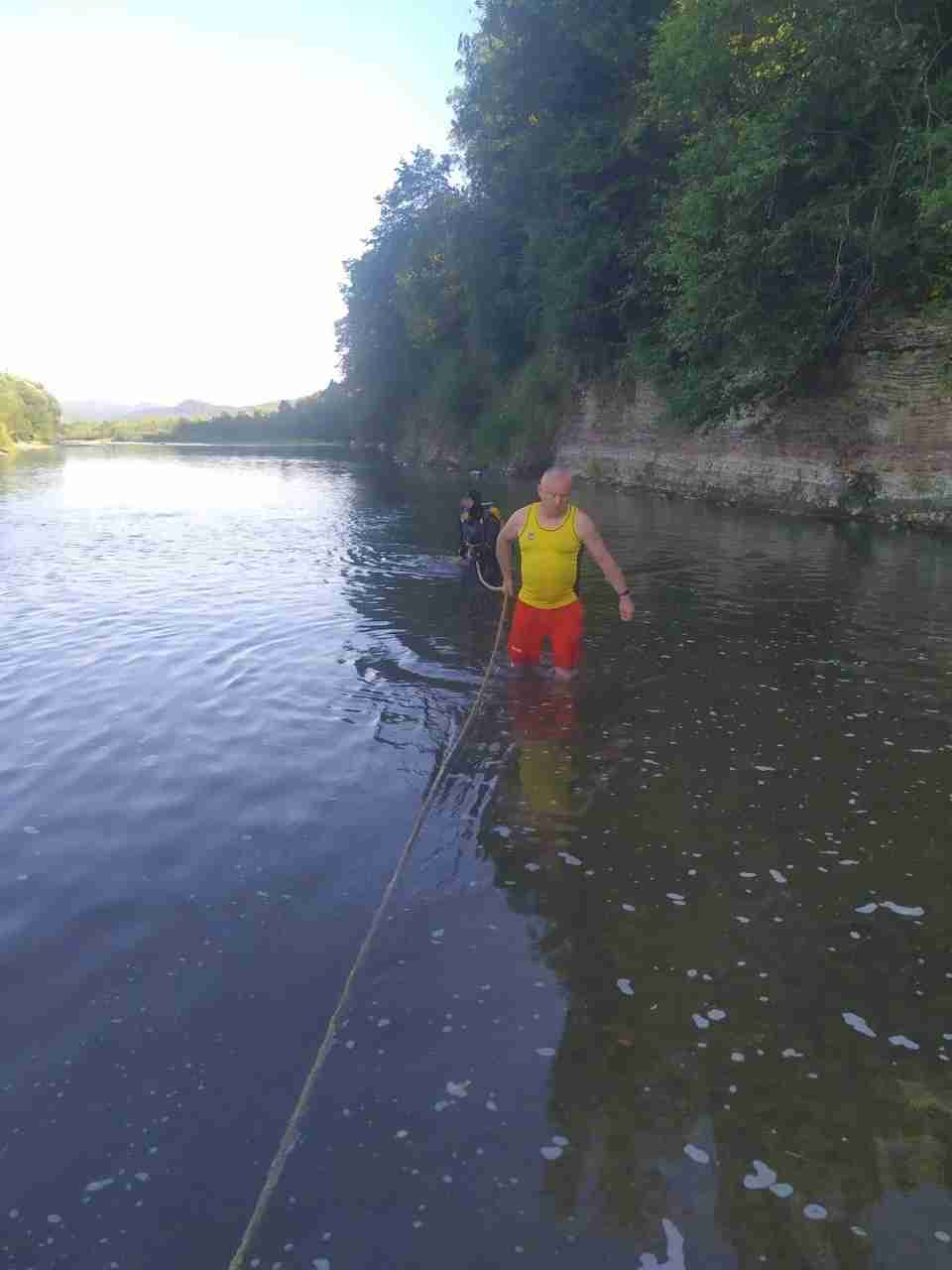 На Львівщині у річці втопився молодий чоловік (ФОТО)