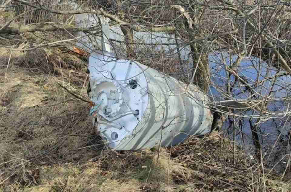 На Львівщині у селі виявлено ракету, яка не здетонувала