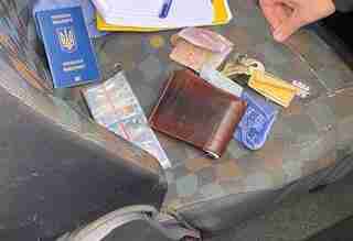 На Львівщині затримали чоловіка, який за 10 тисяч доларів пообіцяв перевести через кордон «ухилянта» (ФОТО)