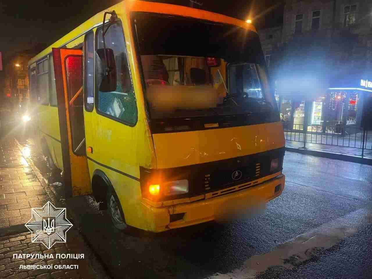На Львівщині затримали водія, який керував автобусом міжміського сполучення у стані  наркотичного сп’яніння (ФОТО)