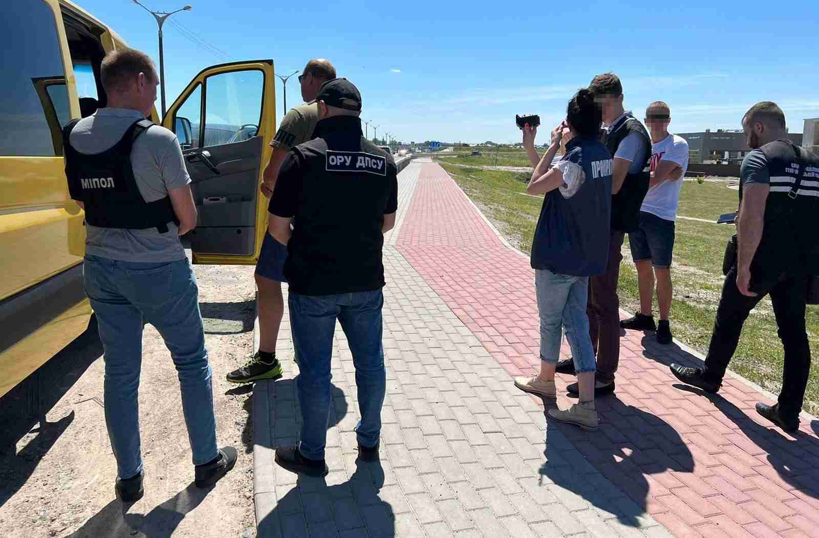 На Львівщині затримано чоловіка, який переправляв ухилянтів за кордон