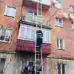 На Львівщині 2-річний хлопчик зачинився у квартирі (фото)
