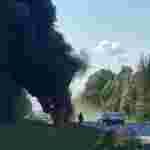 На Львівщині горить вантажівка (фото, відео)
