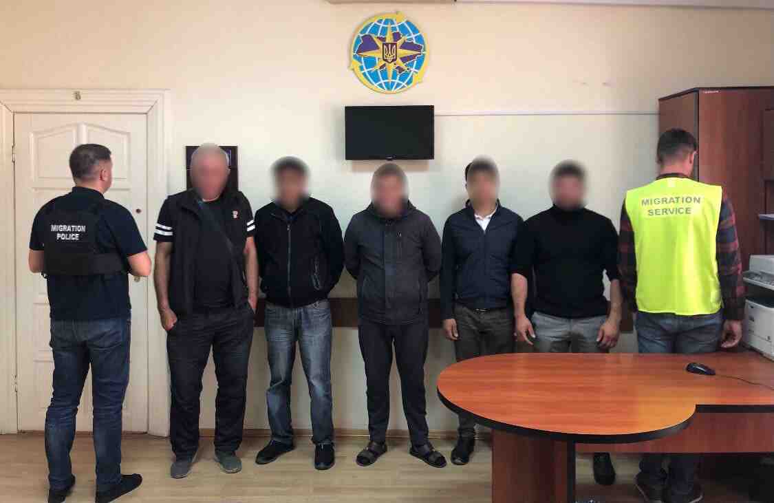 На Львівщині викрито п’ятьох нелегалів