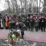 На Личаківському кладовищі вшанували пам’ять загиблих захисників України (ФОТО)