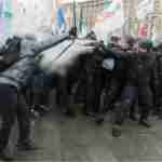 На Майдані правоохоронці застосували сльозогінний газ, було чутно вибухи (фото, відео)