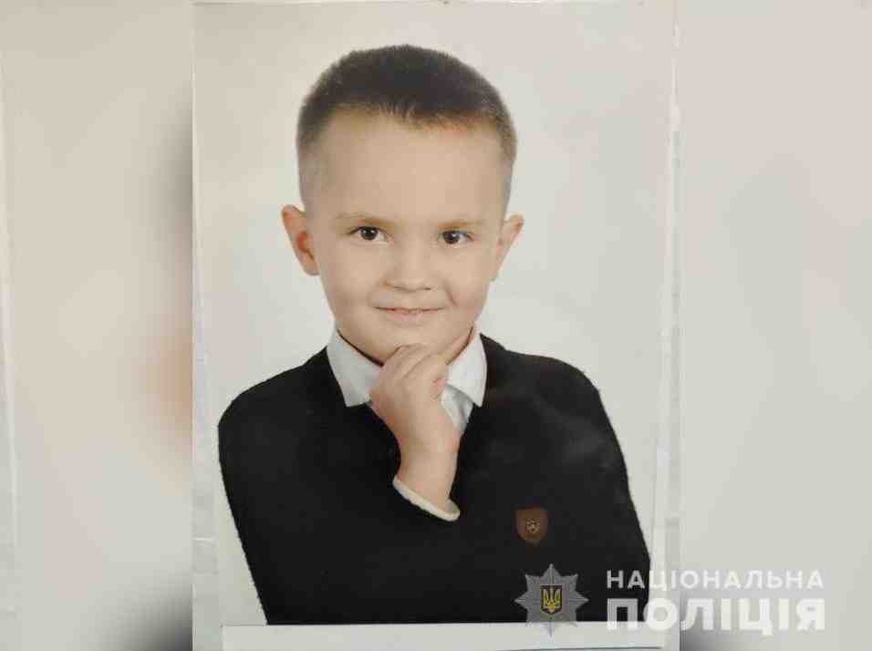 На Полтавщині розшукали 9-річного хлопчика, якого з-під школи забрала невідома автівка (ФОТО)