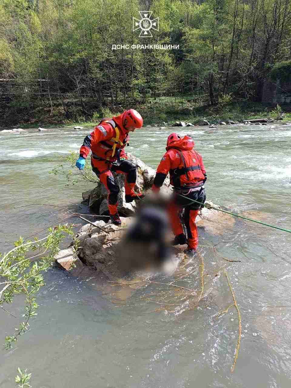 На Прикарпатті в річках втопилося двоє чоловіків (ФОТО)