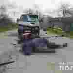 На Рівненщині сталася летальна ДТП: п’янючий водій збив подружжя на скутері (фото)