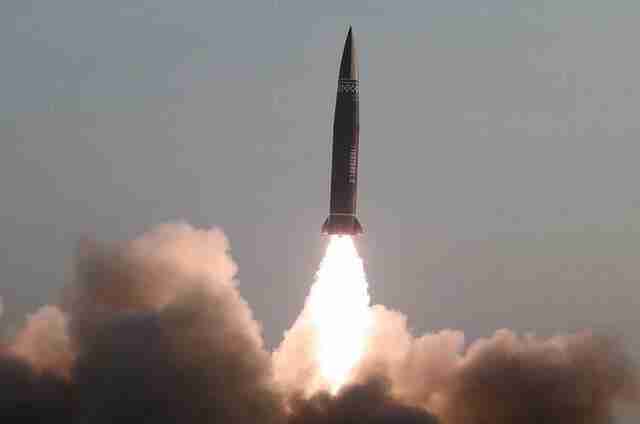 На росії оголосили про розробку нової міжконтинентальної ракети