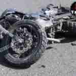 На Сихові сталася аварія за участю автомобіля та мотоцикла (фото, відео)