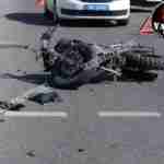 На Сихові сталася аварія за участю автомобіля та мотоцикла (фото, відео)