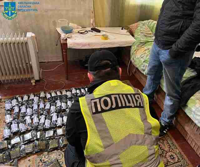 На заході України продавали гуманітарку для ЗСУ (ФОТО)