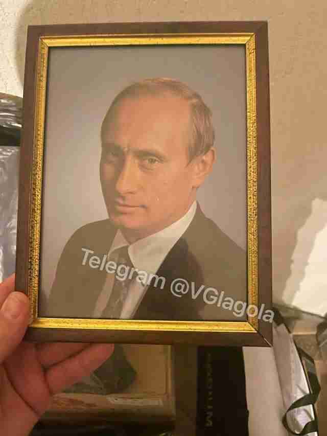 На заході України у директора підприємства знайдено портрет путіна (ФОТО)