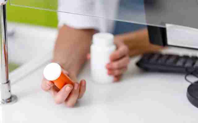 Наркотичні лікарські засоби в аптеках відпускатимуть за е-рецептом
