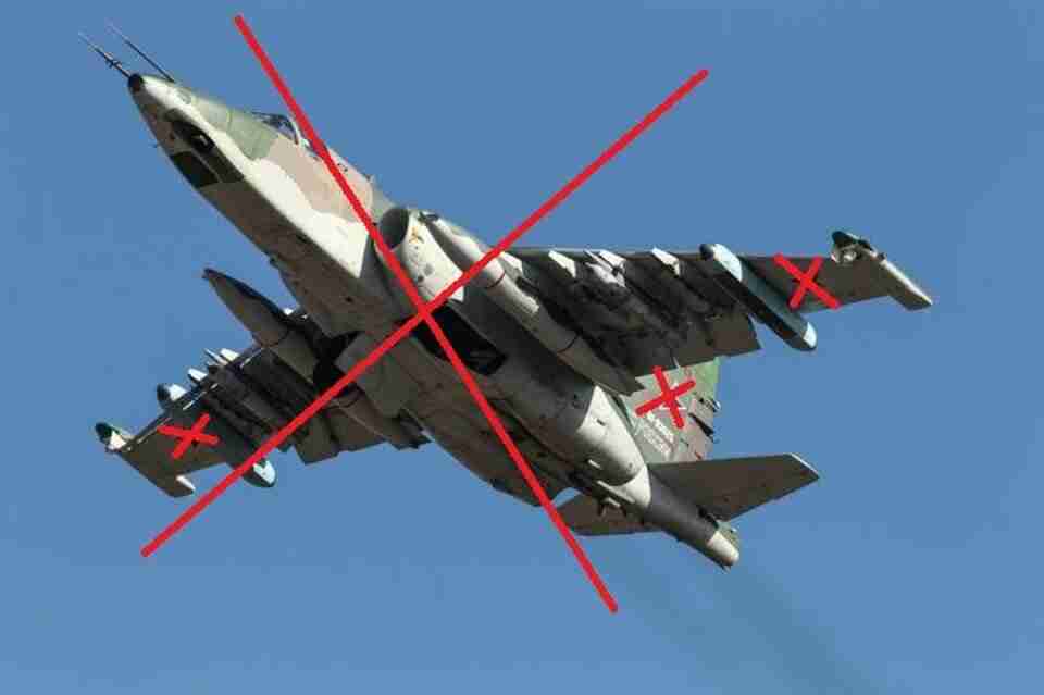 Несподівана зустріч: російський штурмовик Су-25 «Грач» не розминувся з 