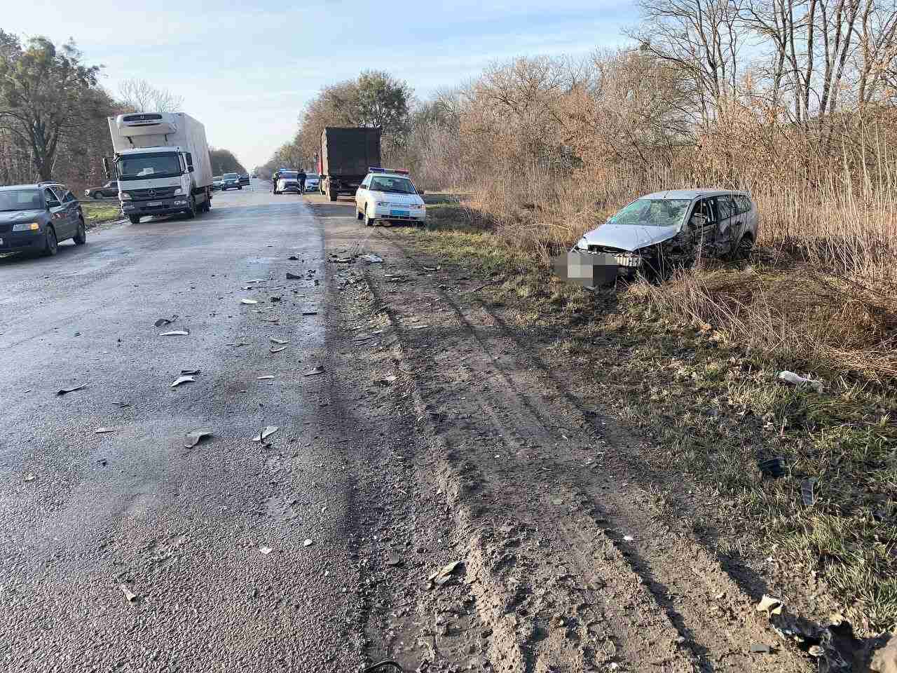 Одного з водіїв забрали у стані сп'яніння: на Рівненщині сталася ДТП з постраждалими (ФОТО)
