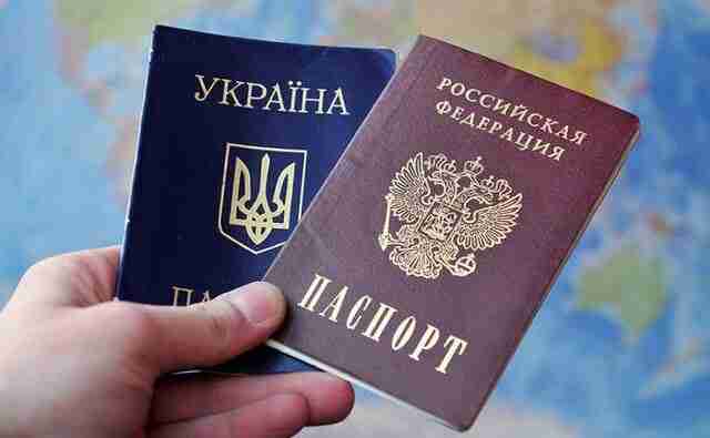 Паспорти, видані росіянами на окупованих територіях України, не будуть визнаватися в ЄС