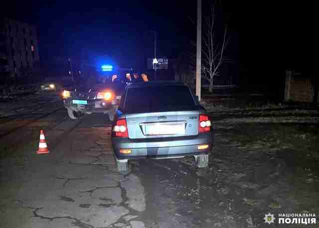 Переходив дорогу у невстановленому місці: на Рівненщині водій збив насмерть пішохода (ФОТО)