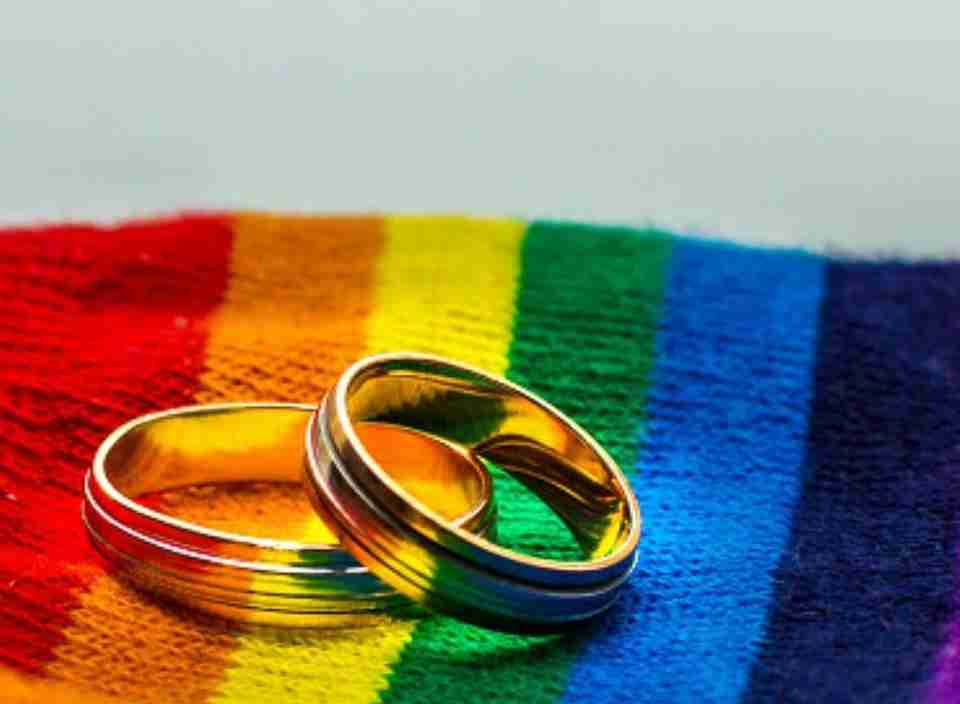 Петиція про легалізацію одностатевих шлюбів набрала необхідну кількість голосів