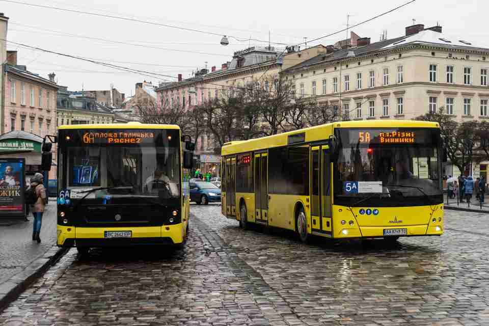 Плата за проїзд у громадському транспорті Львова може незабаром здорожчати