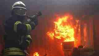 Поблизу Львова чоловік облив горючим і підпалив будинок односельця (ФОТО)