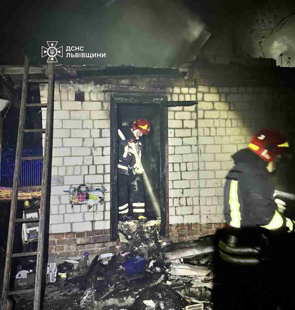 Поблизу Львова у пожежі загинув чоловік (ФОТО)