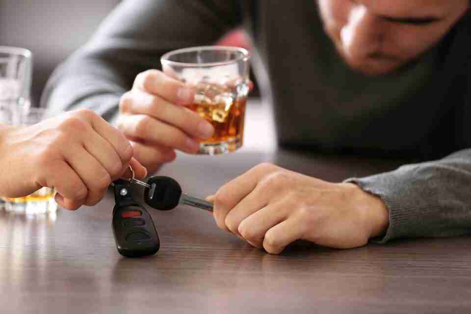 Поліцейські розповідли, скільки п'яних водіїв «попалися» на Львівщині