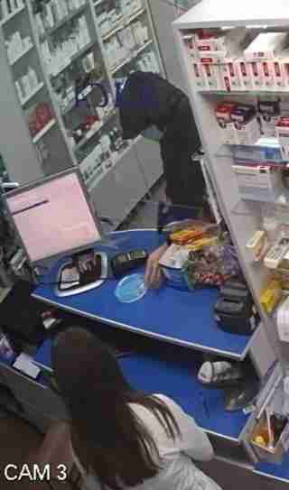 Поліцейські затримали львів'янина, який пограбував аптеку та інкасаторів (ФОТО)