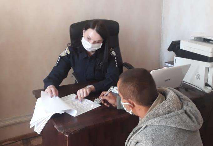 Поліцейські затримали псевдомінера, який повідомив про замінування лікарні на Львівщині