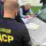 Поліція затримала на хабарі керівника лісництва на Львівщині (ФОТО)