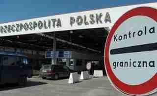 Польща зняла обмеження на в’їзд громадян України