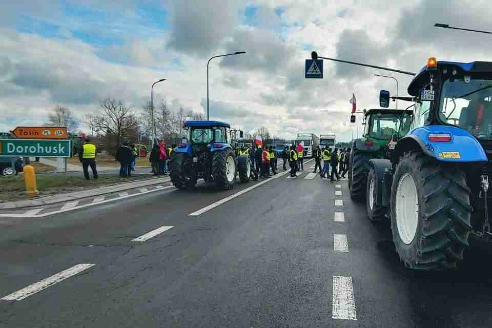 Польські фермери погрожують, що заблокують пункт пропуску на кордоні з Україною