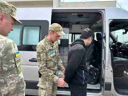 Польські прикордонники повернули в Україну двох ухилянтів, які намагалися незаконно перетнути кордон (ФОТО)