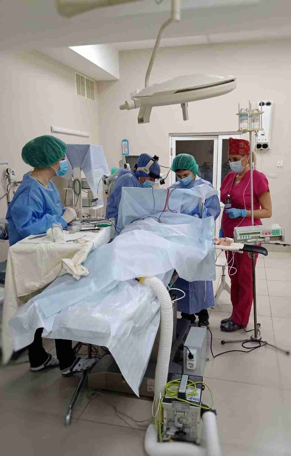 «Повернули найцінніше»: львівські лікарі здійснили надскладну операцію дитині (ФОТО)