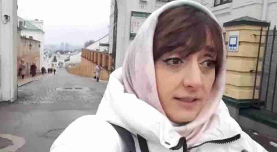Повідомлено про підозру блогерці, яка провокувала сутички та релігійну ворожнечу у Києво-Печерській лаврі (ФОТО)