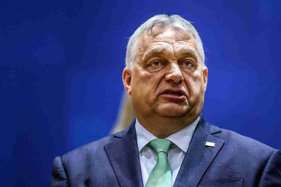Прем'єр Угорщини зробив скандальну заяву щодо війни: в українців закінчаться солдати раніше, ніж у росіян