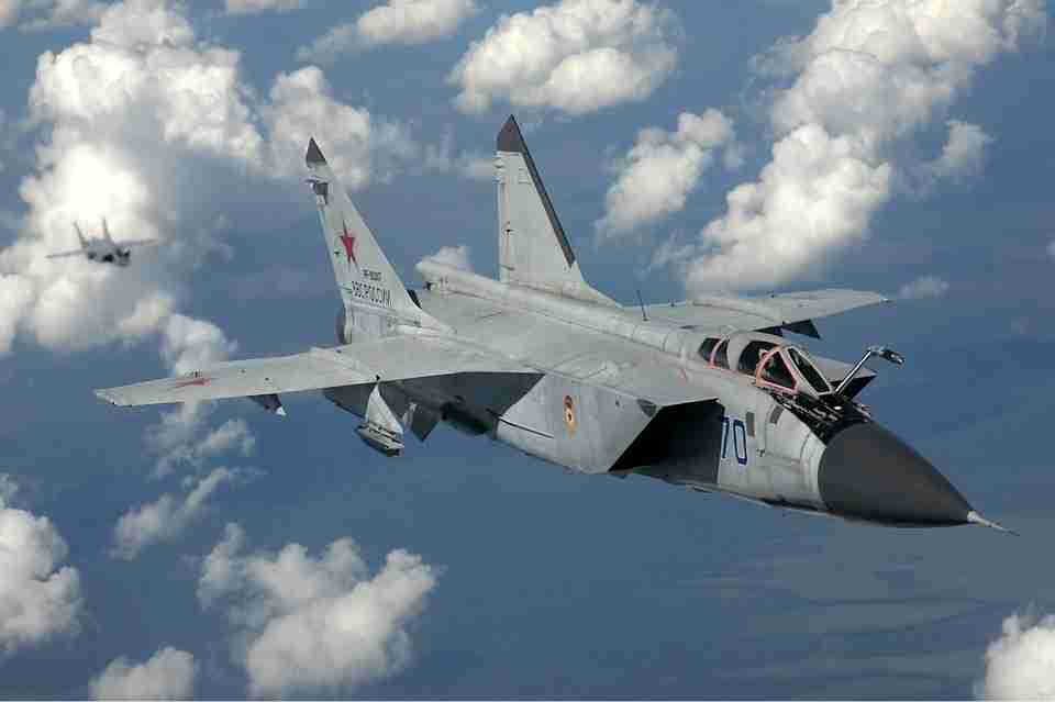 путін заявив, що Чорне море патрулюватимуть МіГ-31 із ракетами «Кинжал»
