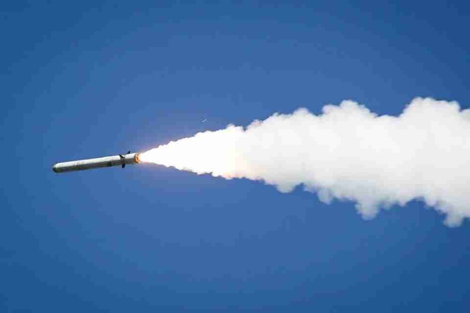 Ракетний обстріл: ЗСУ пояснили, чому не вдається збити усі російські ракети