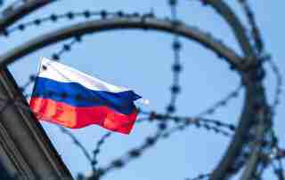 РНБО попереджає про небезпеку: країна-сусід вже поступово забирає росію під себе