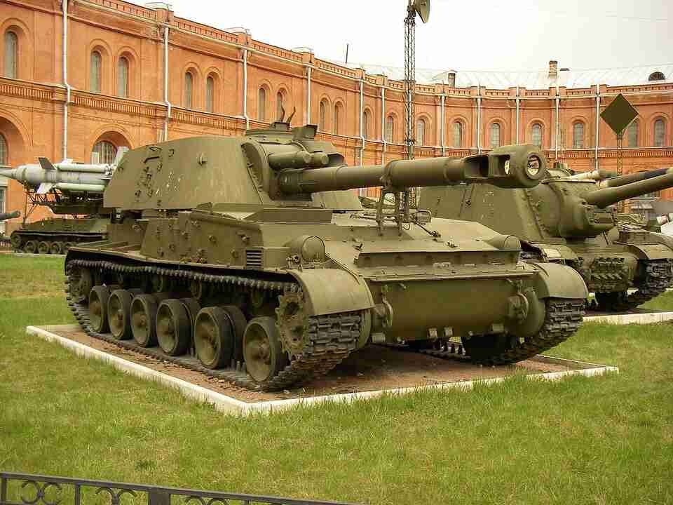 росія готується застосовувати застарілу радянську військову техніку