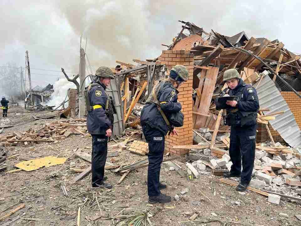 росія вдарила по житлових будинках у Дніпрі
