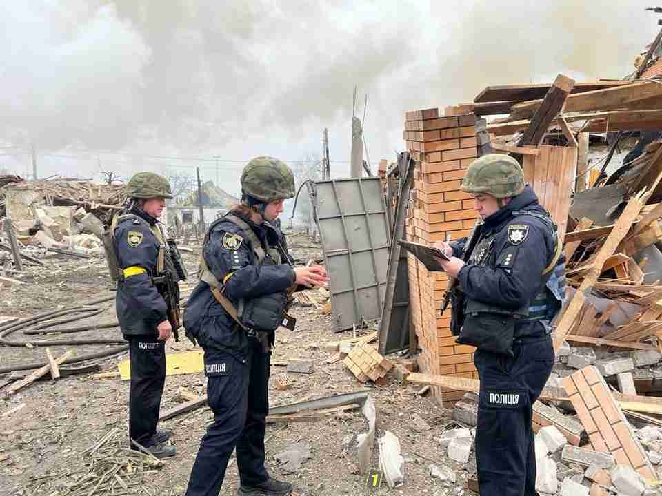 росія вдарила по житлових будинках у Дніпрі