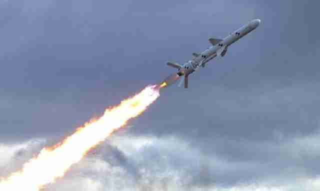 росіяни завдали ракетного удару по Миколаєву