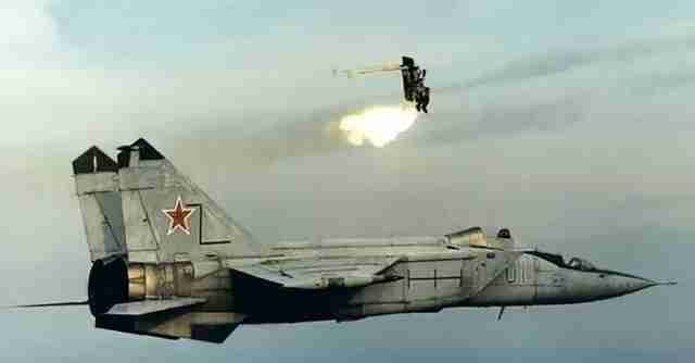 Російським пілотам навмисно неправильно укладають парашути, щоб ті загинули