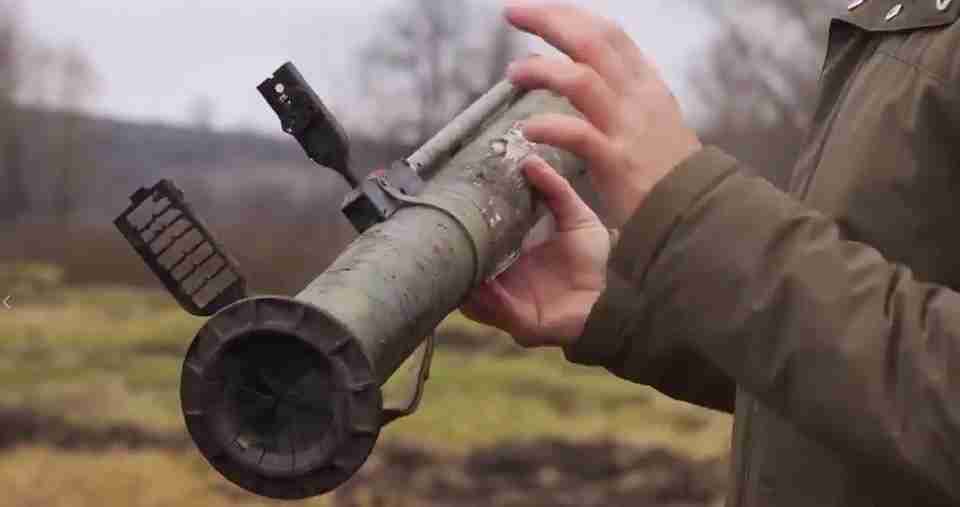 російський пропагандист розсмішив Мережу епічним відео з гранатометом (ВІДЕО)