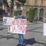 «Руки геть від Стуса!» Львів’яни протестували проти позову Медведчука, який домагається заборони книги про поета